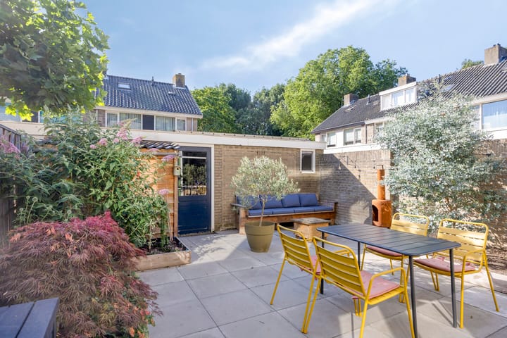 Foto 22 van Titus Brandsmastraat 32