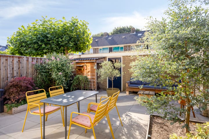 Foto 23 van Titus Brandsmastraat 32