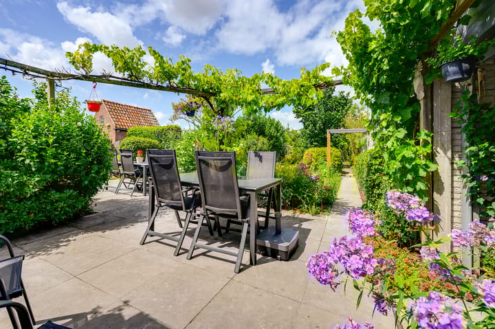 Photo 4 of Prins Bernhardstraat 72