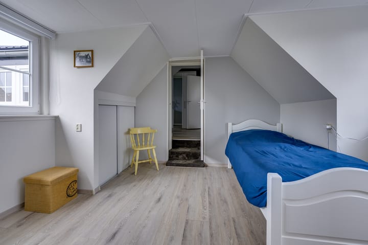 Photo 27 of Prins Bernhardstraat 72