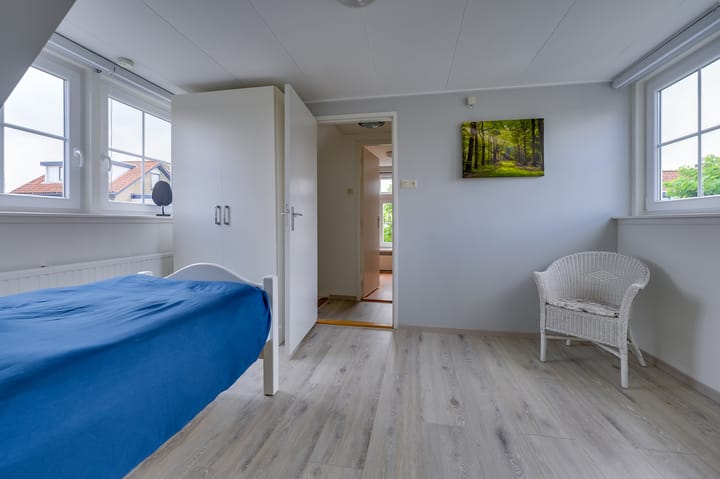 Photo 28 of Prins Bernhardstraat 72