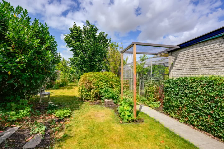 Photo 44 of Prins Bernhardstraat 72