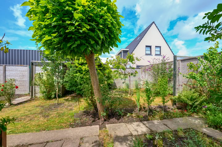 Photo 51 of Prins Bernhardstraat 72