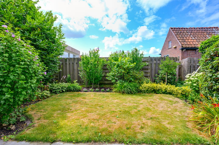 Photo 57 of Prins Bernhardstraat 72