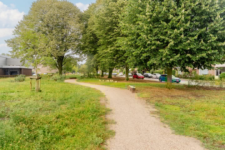 Foto 33 van Rietzangerstraat 73