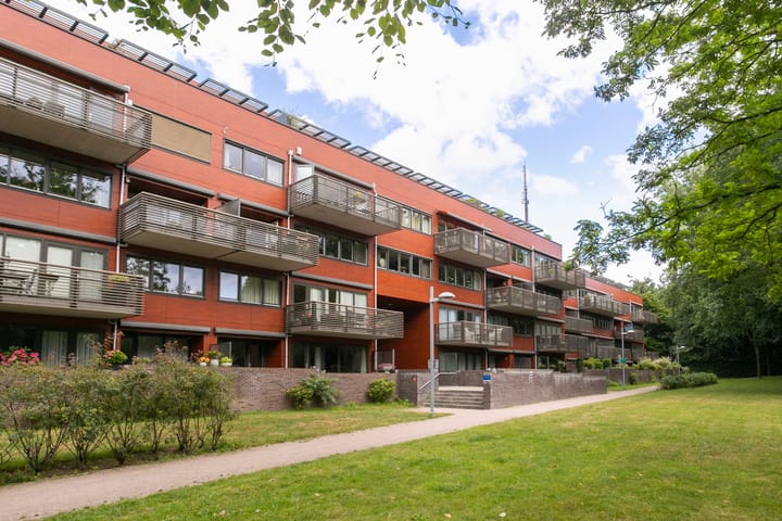 Foto 1 van Burgemeester van Dijkeplein 104