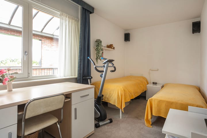 Foto 17 van Burgemeester van Dijkeplein 104