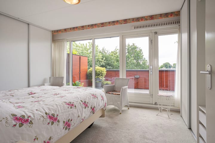 Foto 18 van Burgemeester van Dijkeplein 104