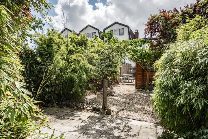 Foto 27 van Borneostraat 57