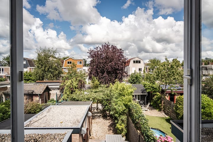 Foto 30 van Borneostraat 57