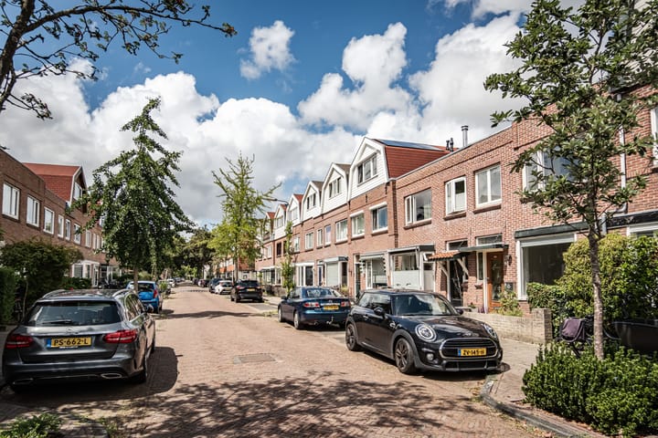 Foto 33 van Borneostraat 57