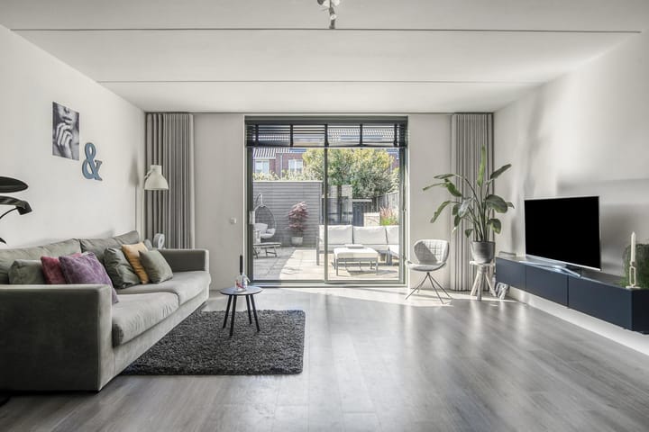 Foto 2 van Rosariumstraat 8