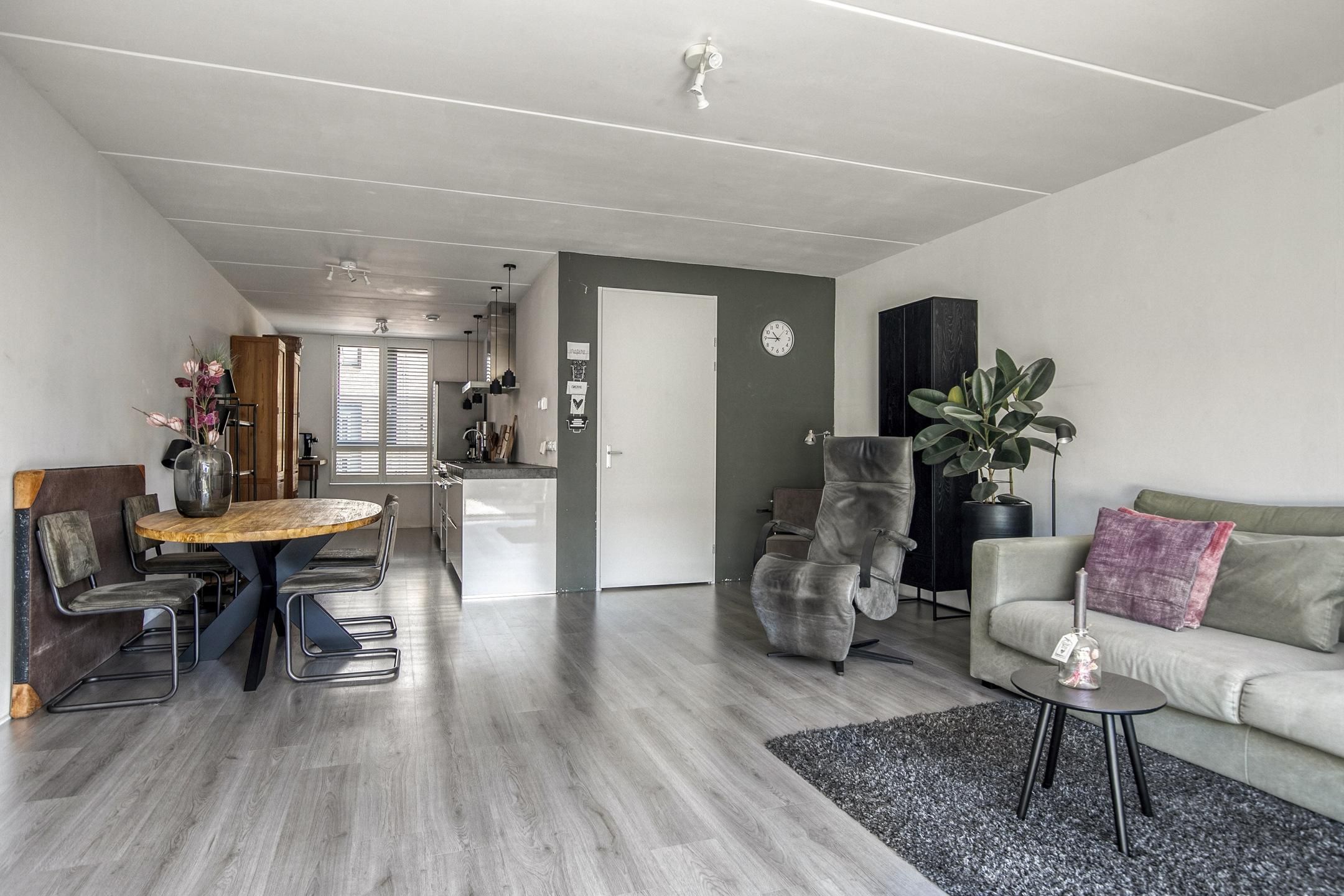 Foto 9 van Rosariumstraat 8