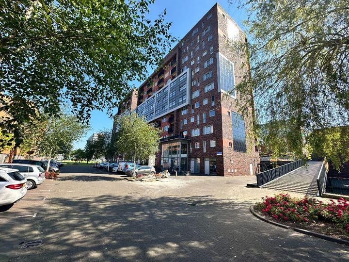 Foto 1 van Akropolishof 78