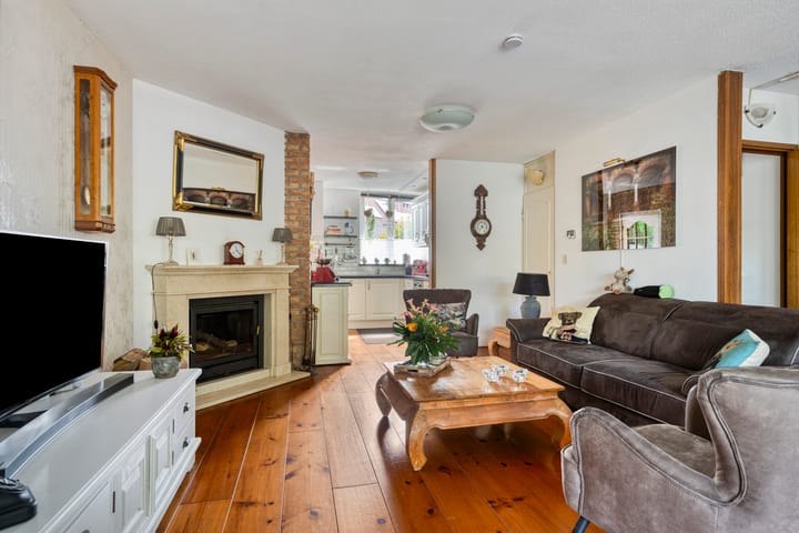 Foto 5 van Roosendaelweg 5