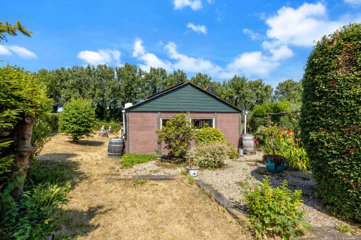 Foto 37 van Dorpsdijk 69