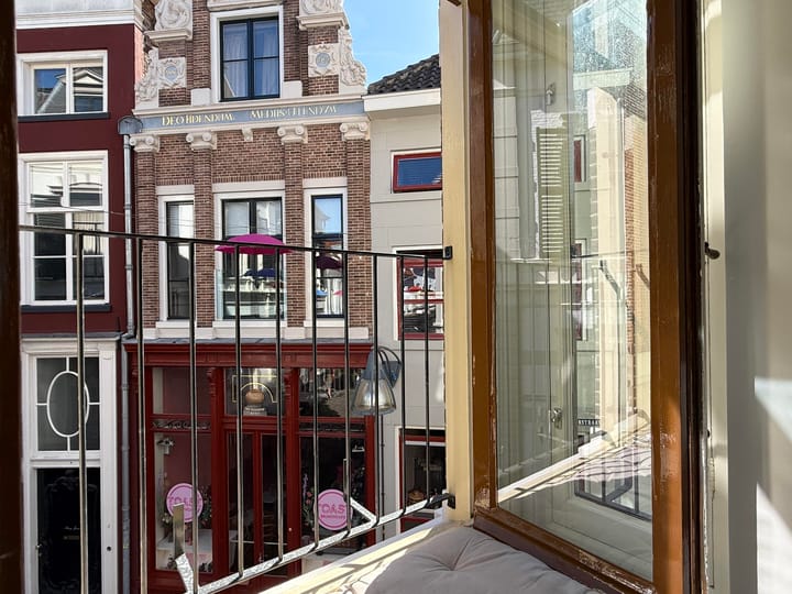 Photo 14 of Vleeshouwerstraat 1