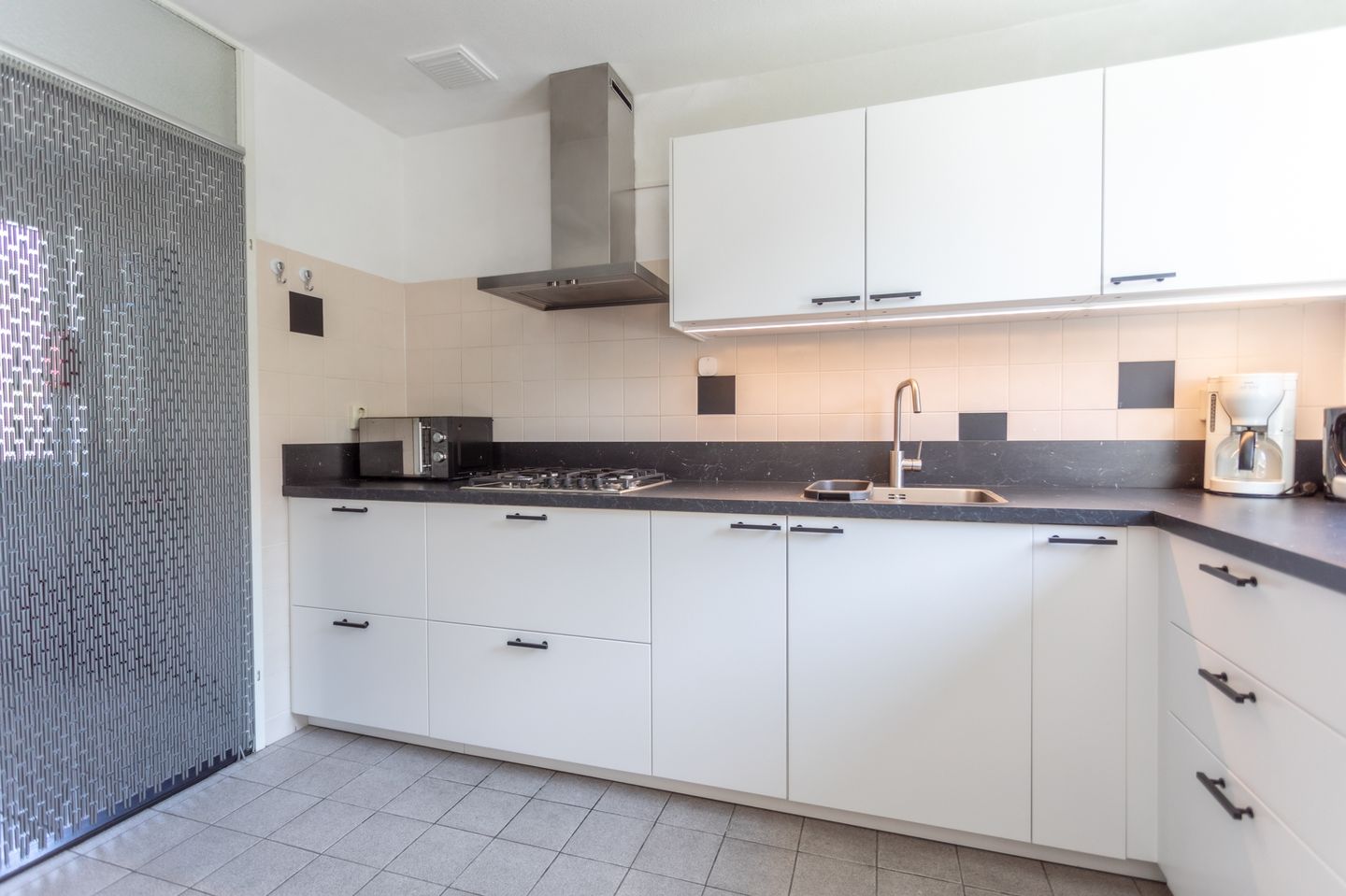 Photo 4 of Sterkenburg 396