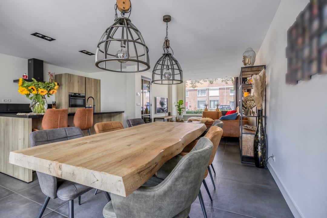 Photo 11 of Karmelietenstraat 44