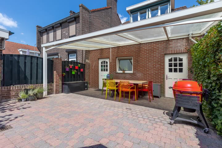 Foto 18 van Tulpenstraat 11