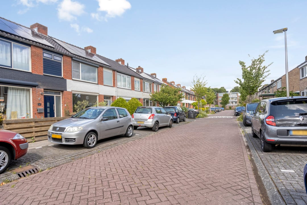 Photo 8 of Etta Palmstraat 9