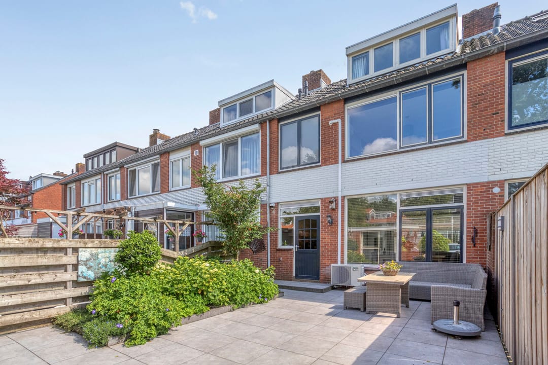 Photo 2 of Etta Palmstraat 9