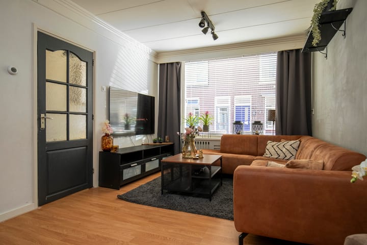 Photo 12 of Klaas Benninkstraat 42