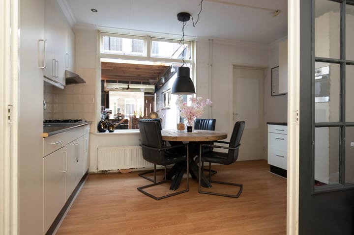 Photo 14 of Klaas Benninkstraat 42