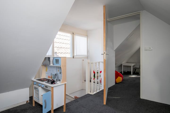 Photo 33 of Klaas Benninkstraat 42