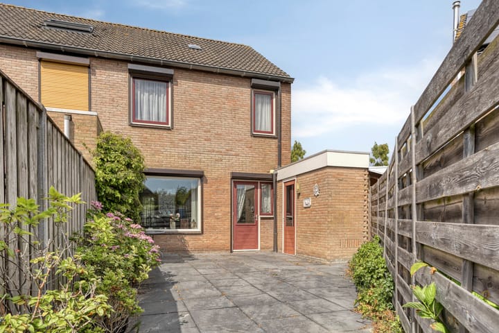 Foto 6 van Melkweg 64