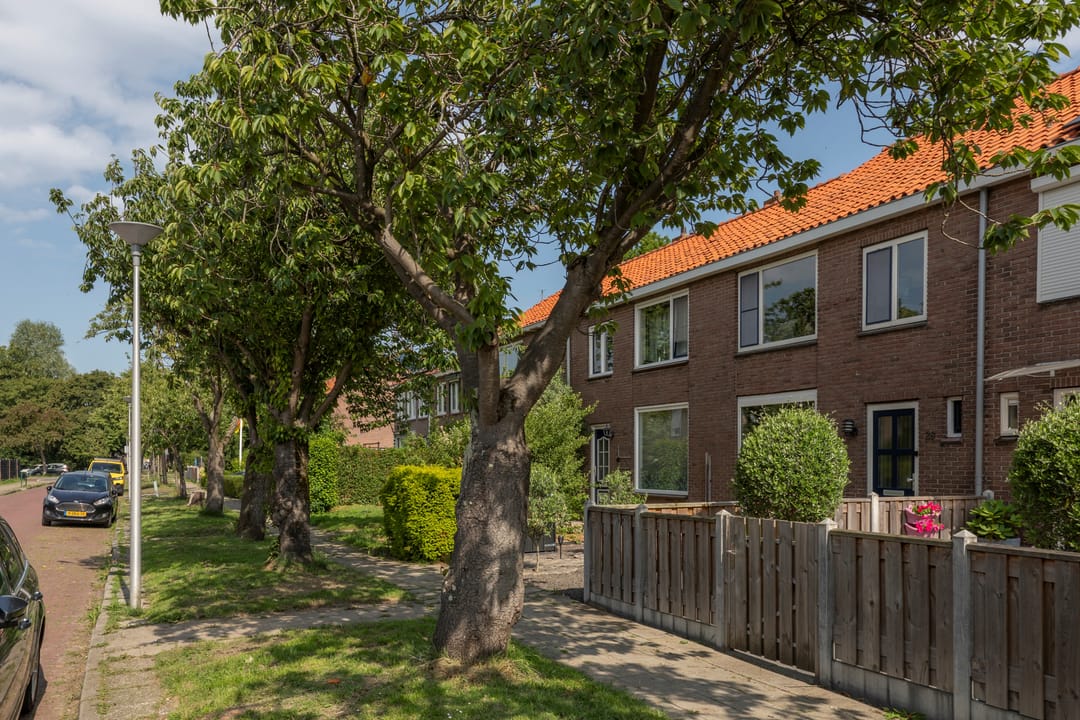 Foto 8 van Bernhardstraat 28