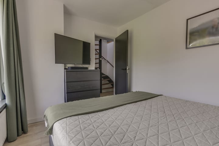 Foto 22 van Bernhardstraat 28