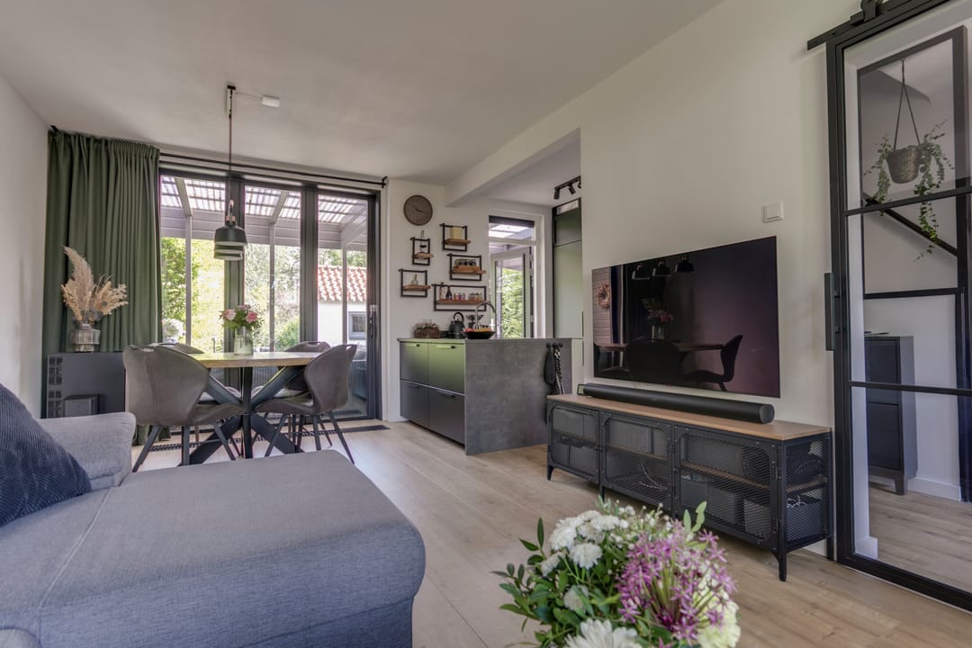 Foto 16 van Bernhardstraat 28