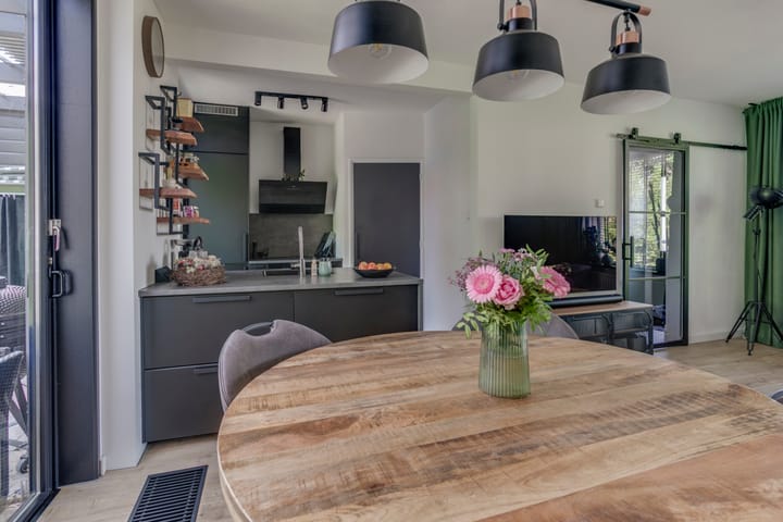 Foto 18 van Bernhardstraat 28