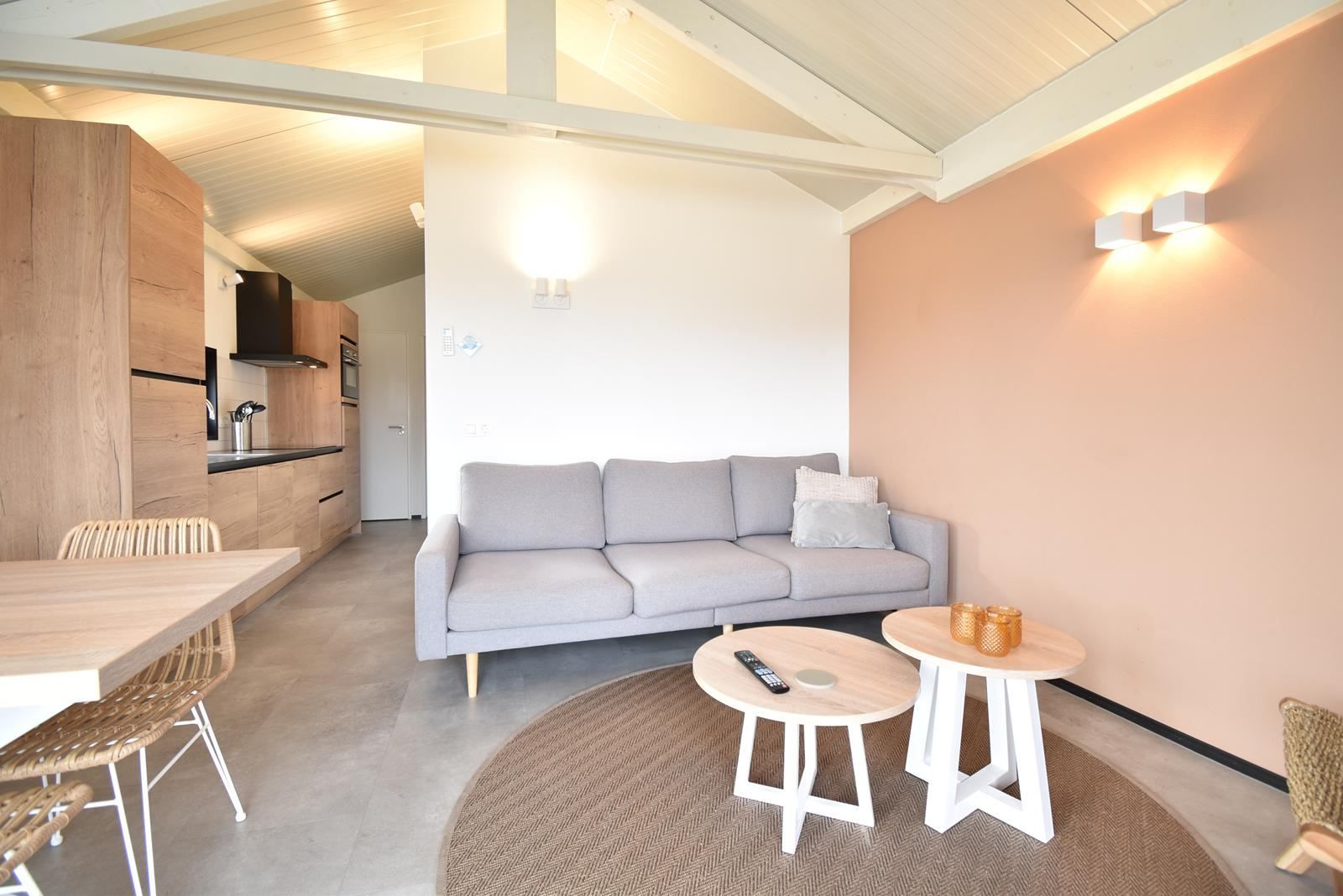 2-bedroom freehold villa in Zwartewaal — photo 4 of 5