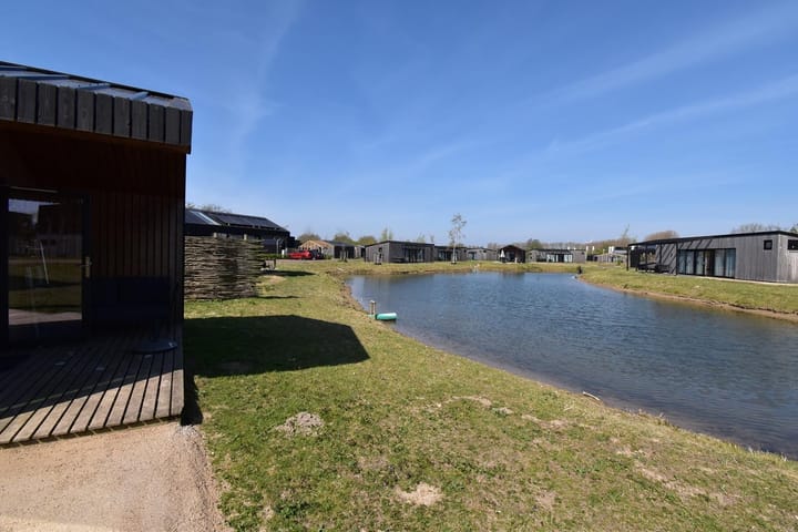 Photo 16 of Buitengronden 7-93