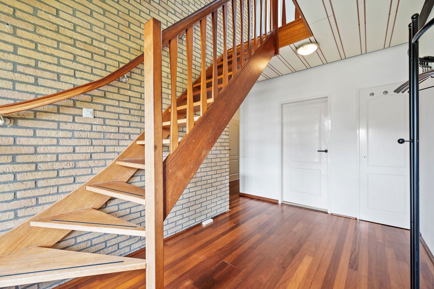 Foto 4 van Barnar 96