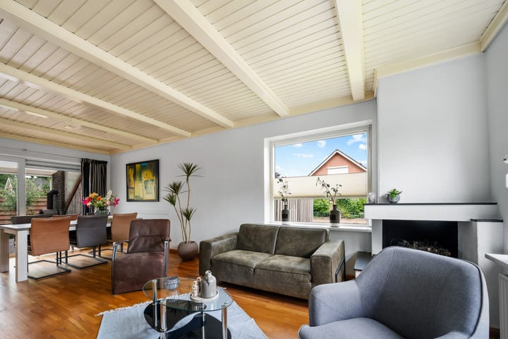 Photo 11 of Barnar 96