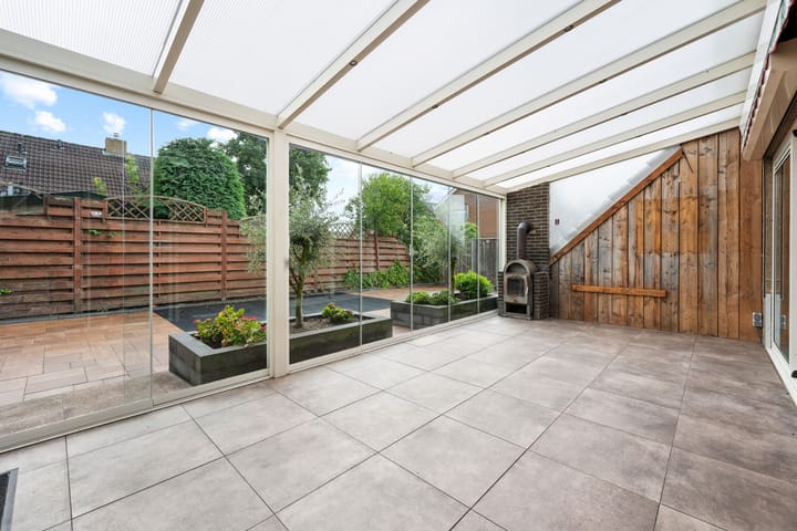 Photo 20 of Barnar 96