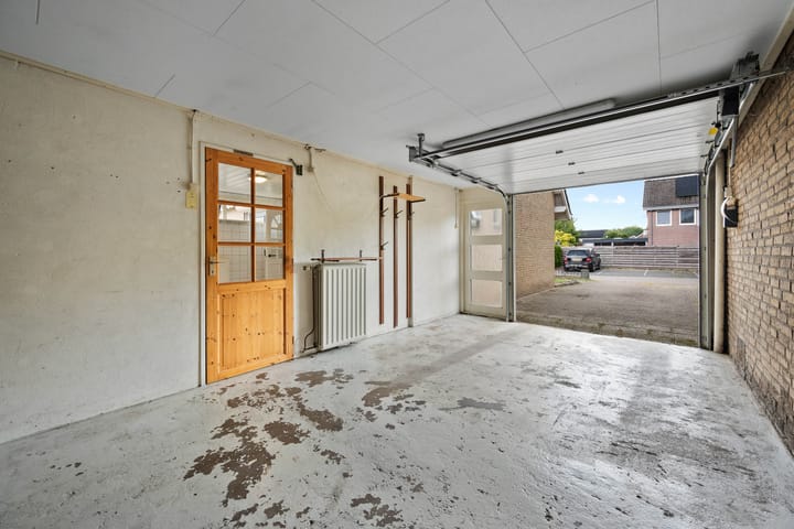 Photo 27 of Barnar 96