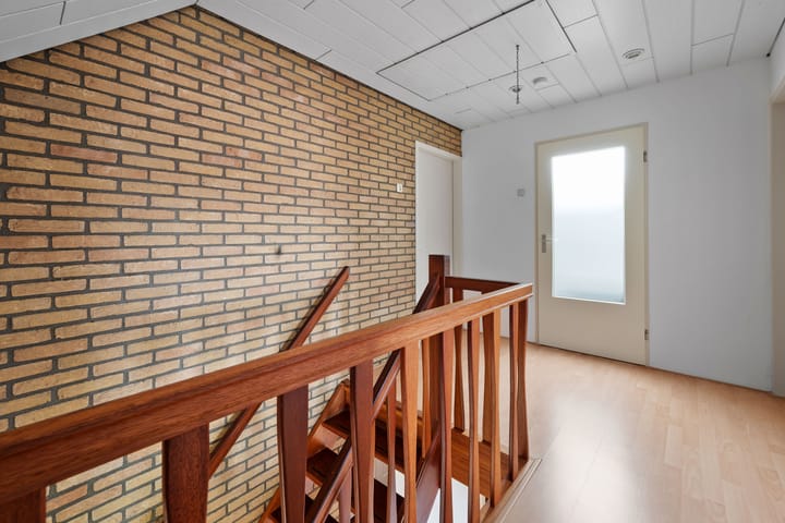 Photo 30 of Barnar 96