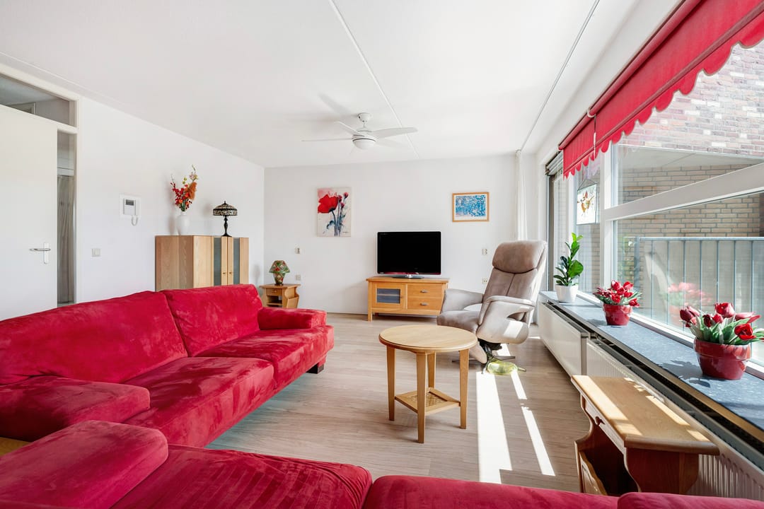 Foto 17 van Middeldijkerplein 102