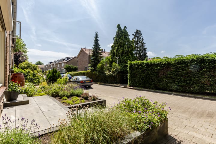 Foto 27 van Molenlaan 5