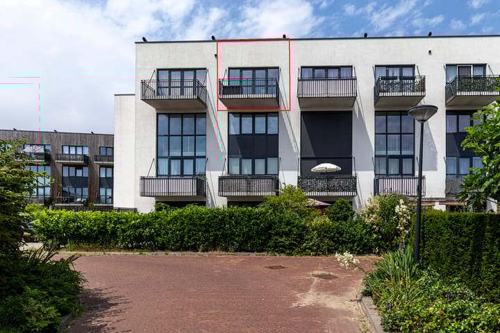 Foto 1 van Martinus Nijhoffweg 141