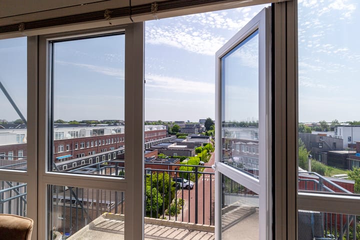 Foto 10 van Martinus Nijhoffweg 141