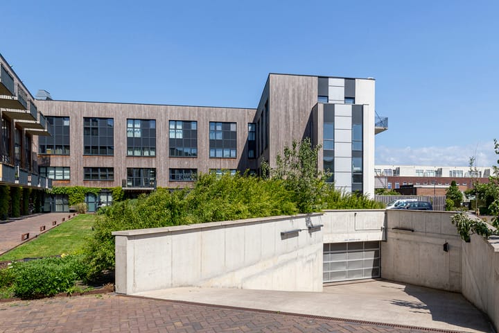 Foto 31 van Martinus Nijhoffweg 141