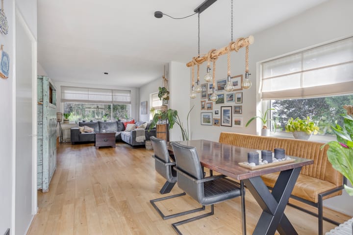 Foto 12 van Julianastraat 46