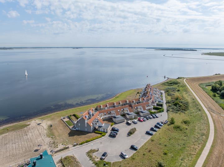 Photo 20 of Zaete 35