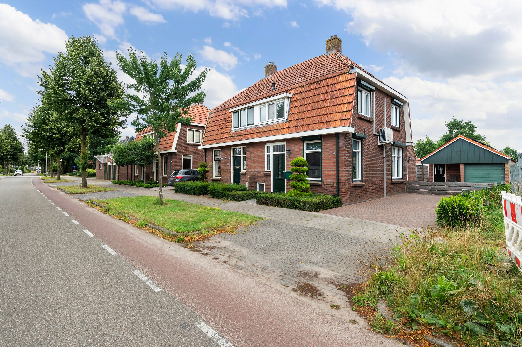 Photo 6 of Vogelenzangstraat 37