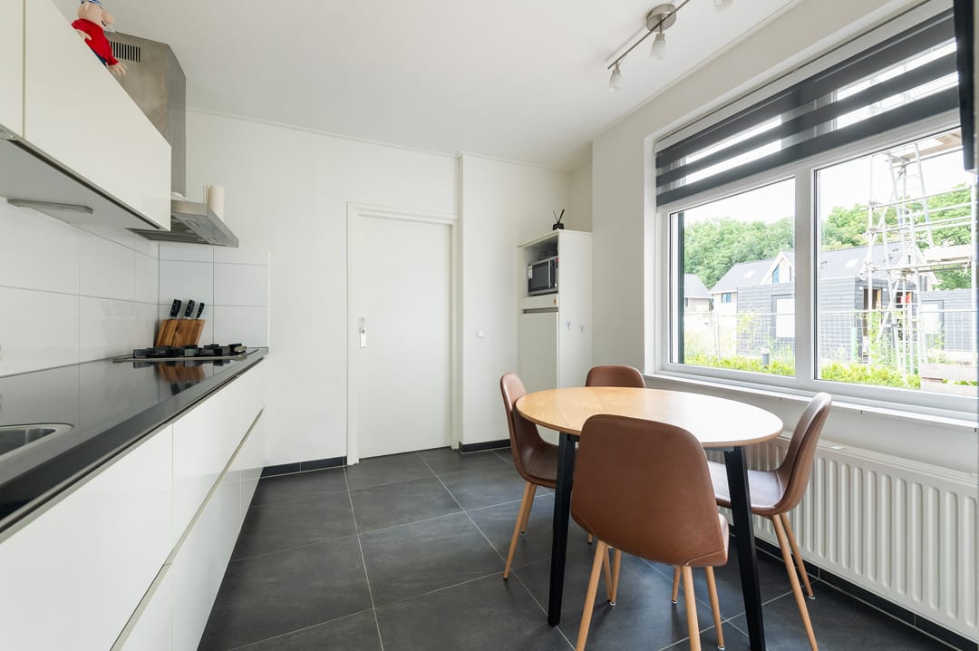 Photo 16 of Vogelenzangstraat 37